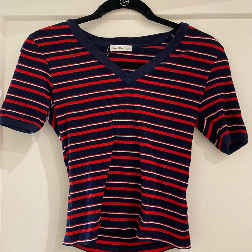 Small MARLOW short sleeve multi lined color shirt